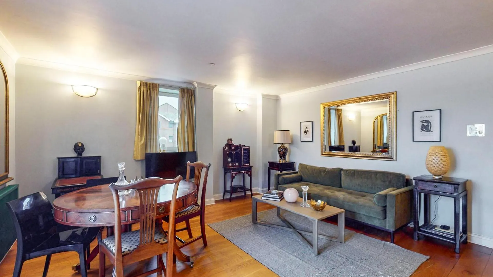1Bed Flat With Parking And Balcony With View Of The Wharf Apartment London